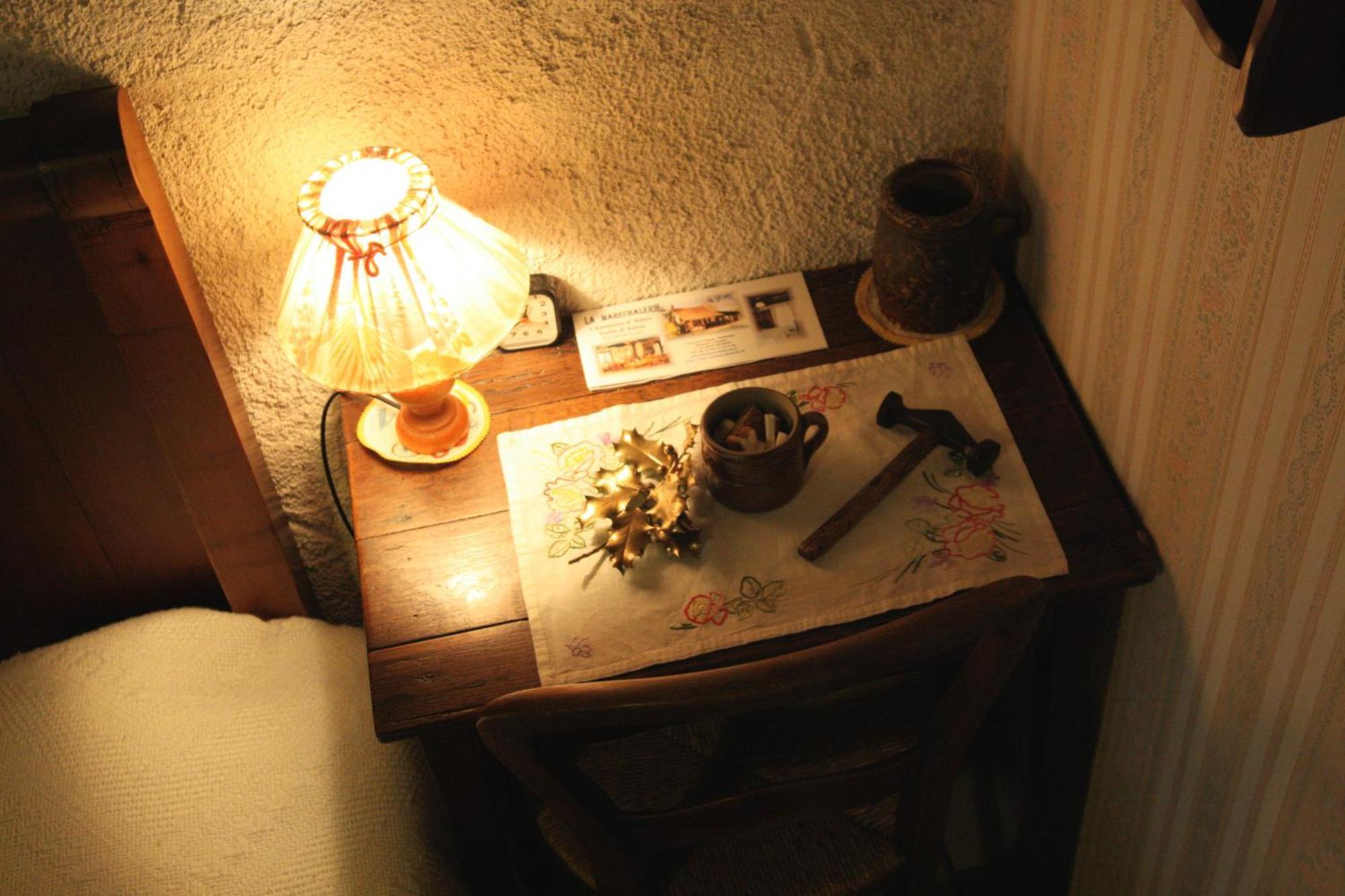 La Marechalerie Bed & Breakfast Monthodon ภายนอก รูปภาพ