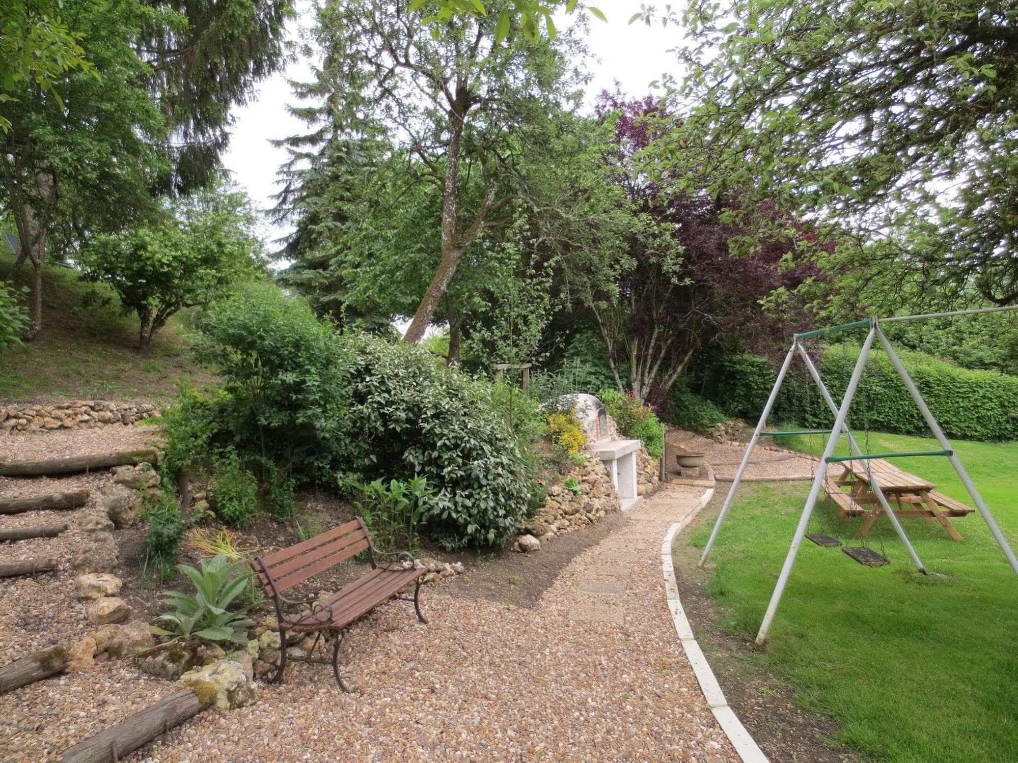 La Marechalerie Bed & Breakfast Monthodon ภายนอก รูปภาพ
